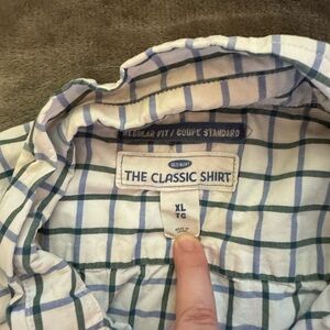 🔮 3/$15 Old Navy Blue/Green/White Button Down